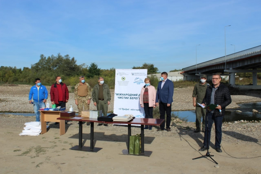 image 8 - На Прикарпатті під час Всесвітнього дня прибирання зібрали 1,5 тонни сміття - rai.ua