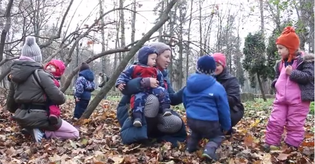 screenshot 1 - В Івано-Франківську з'явився оutdoor-садочок. Відео - rai.ua