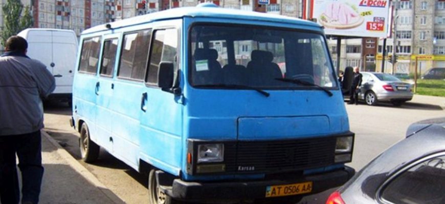 131093402 3607625609305623 199271161466691743 o 900x600 1 - Легендарні "пижики": як виглядали перші автобуси в Івано-Франківську. Фото - rai.ua