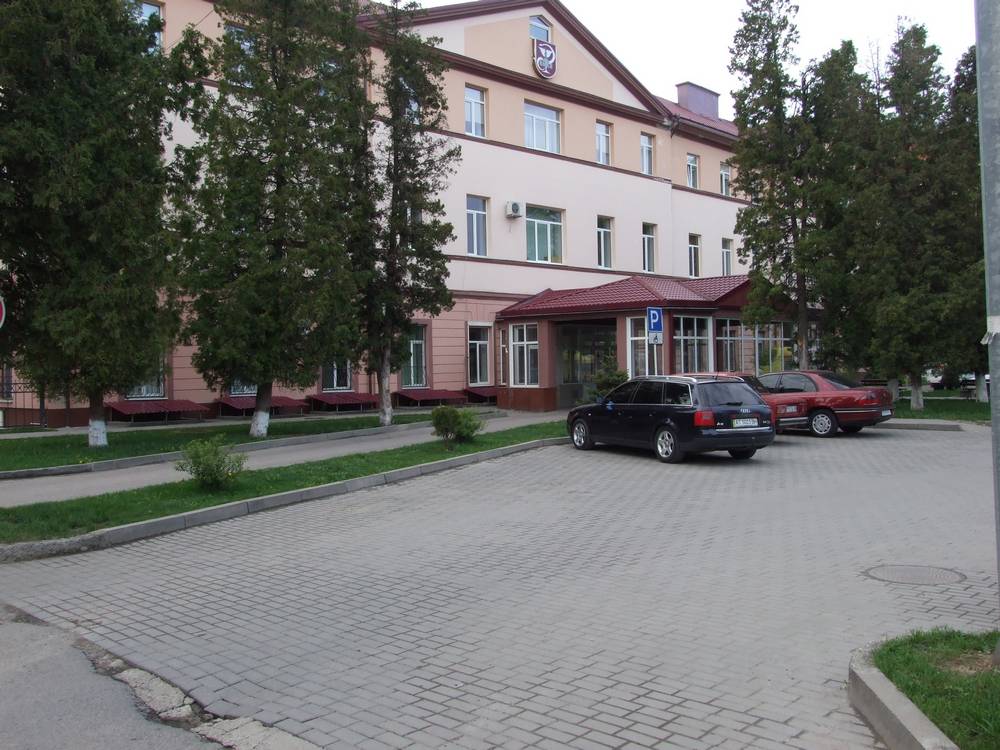 1494347692 dscf7915 - В Івано-Франківську центральна лікарня відновила госпіталізацію хворих на коронавірус - rai.ua