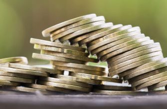 golden money coins phs7f5l min - Нацбанк випустив нову пам’ятну монету зі срібла - rai.ua
