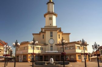 image 2 - На пропозицію Марцінківа щодо сексу на Ратуші за 100 тисяч відреагували франківські пенсіонери - rai.ua