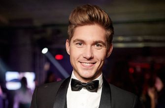 facebook com vostapchuk2 1 1300x820 - Популярний телеведучий Володимир Остапчук відправився на відпочинок у Карпати - rai.ua