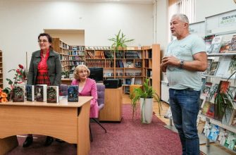 screenshot 1 3 - Прикарпатська поетеса презентувала книгу до 150-річчя Василя Стефаника. Фото - rai.ua