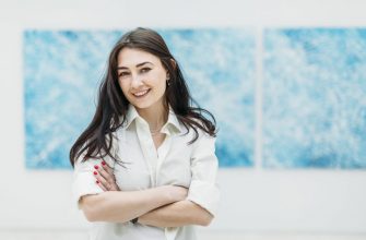 babkina portrait min - Франківська письменниця отримала престижну літературну премію - rai.ua