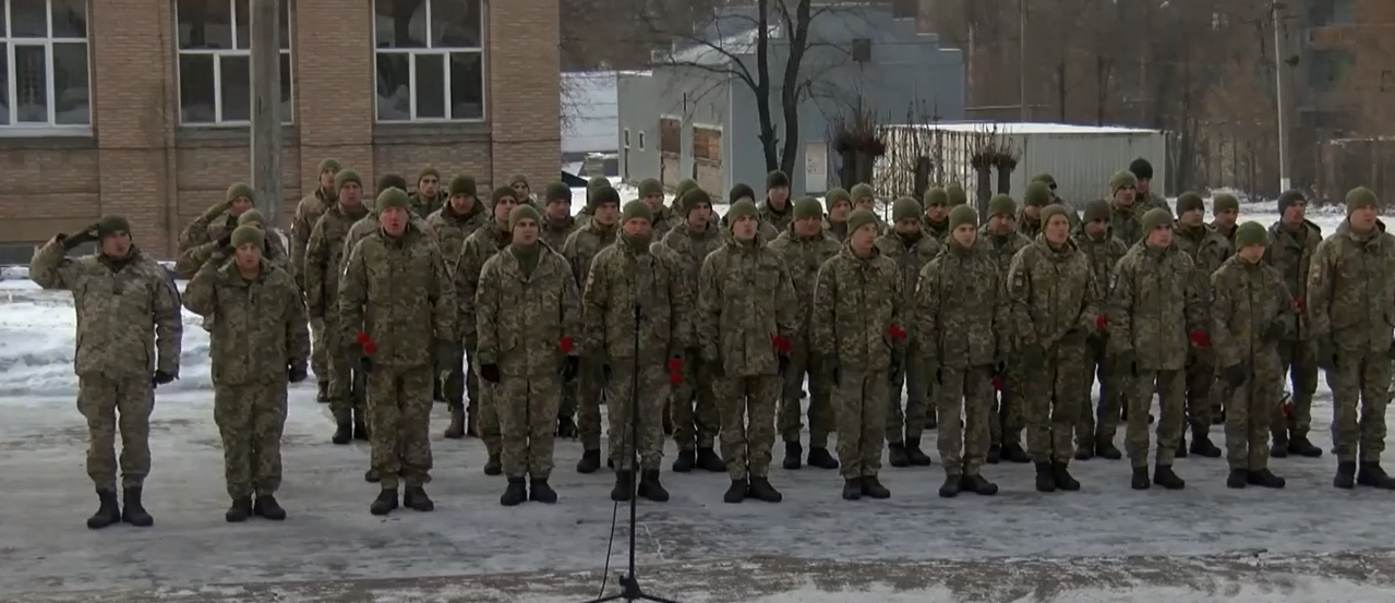 screenshot 21 - У Краматорську вшанували пам'ять захисників Донецького аеропорту. Відео - rai.ua