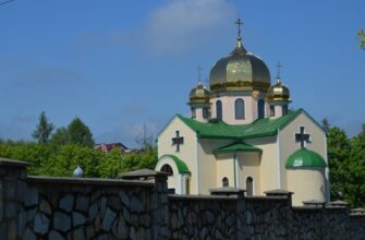 dsc 0032 21f3d 1 - Депутати Івано-Франківська просять президента і голову ВРУ заборонити УПЦ Московського патріархату. Відео - rai.ua