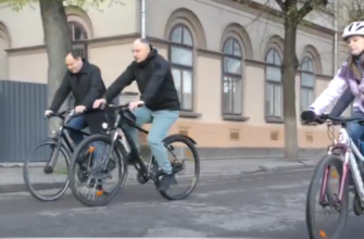 screenshot 14 2 - В Івано-Франківську відновили традицію «Чорної п’ятниці». Відео - rai.ua