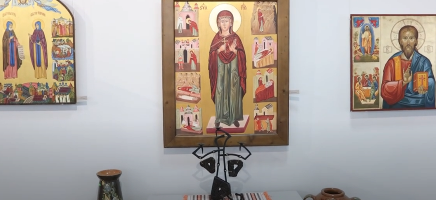 screenshot 2 7 - Студенти Прикарпатського університету відкрили благодійну виставку. Відео - rai.ua