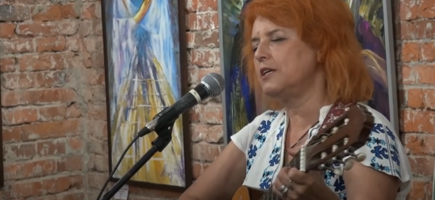 screenshot 3 2 - У Коломийському арт-просторі "Зодіак" відбувся концерт співачки на псевдо "Бандерівна". Відео - rai.ua
