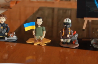 screenshot 3 - Івано-Франкіський скульптор-мультиплікатор презентував патріотичну серію "Теплих іграшок" під назвою "Воїни світла". Відео - rai.ua