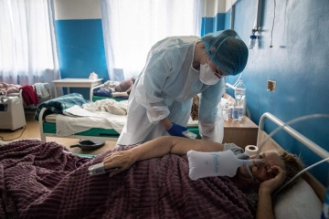 360 240 1634652071 859 - На Прикарпатті меншає хворих на "COVID-19" - rai.ua