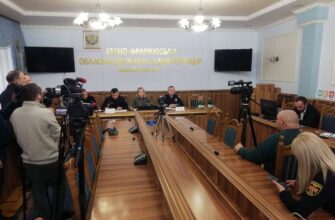 photo 2022 12 02 10 44 31 - Найважливіші питання життєдіяльності області обговорили на прес-брифінгу у Івано-Франківській ОВА. Відео - rai.ua