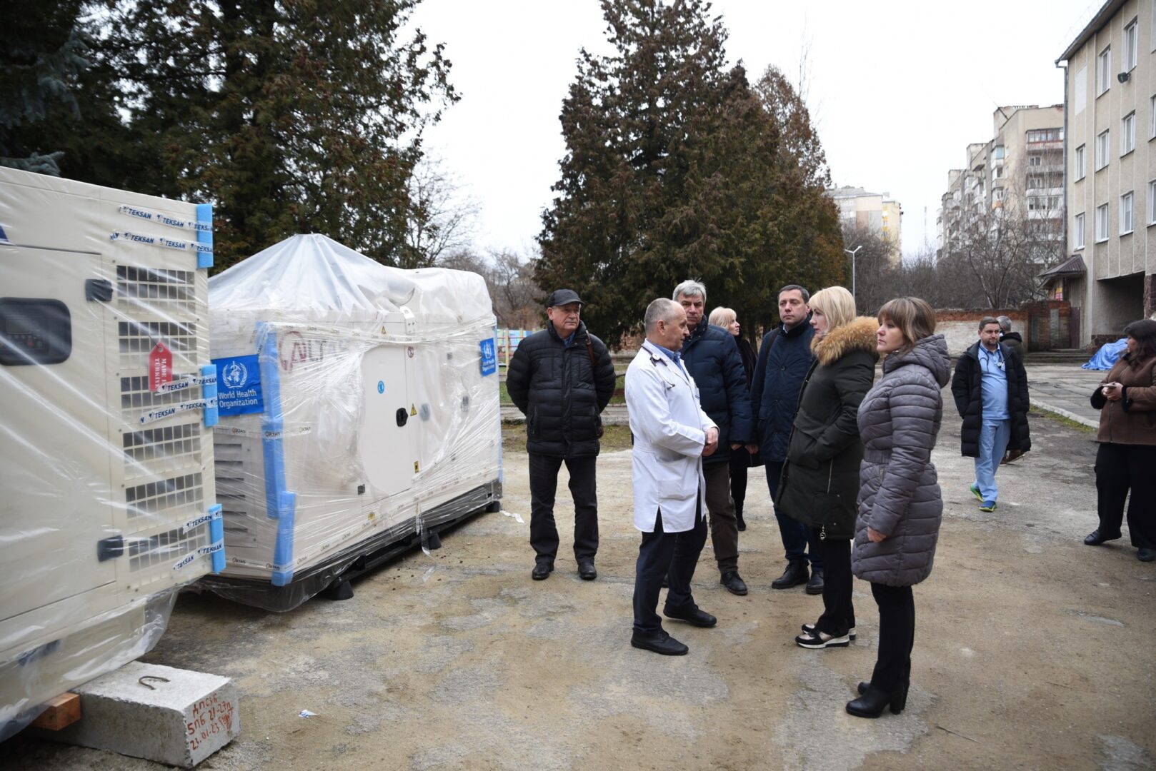 328316069 490107643090577 8011493217968031021 n - Медичні заклади Прикарпаття отримали 3 потужні дизельні генератори - rai.ua