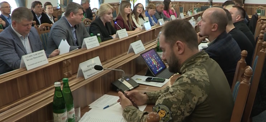 screenshot 19 5 - Безупинно вирішують проблеми переселенців: об’єднання «ВПО України» завітало на Прикарпаття. Відео - rai.ua