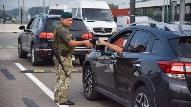 kogo iz uhyliantiv pershochergovo povernut - Кого із ухилянтів першочергово повернуть із-за кордону - rai.ua