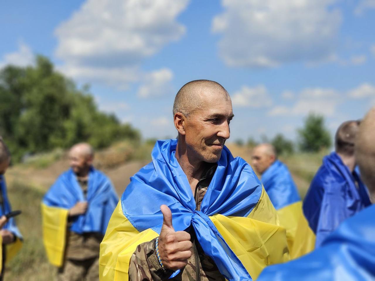 5242241716776461674 - Ще 95 захисників звільнили з російського полону - rai.ua