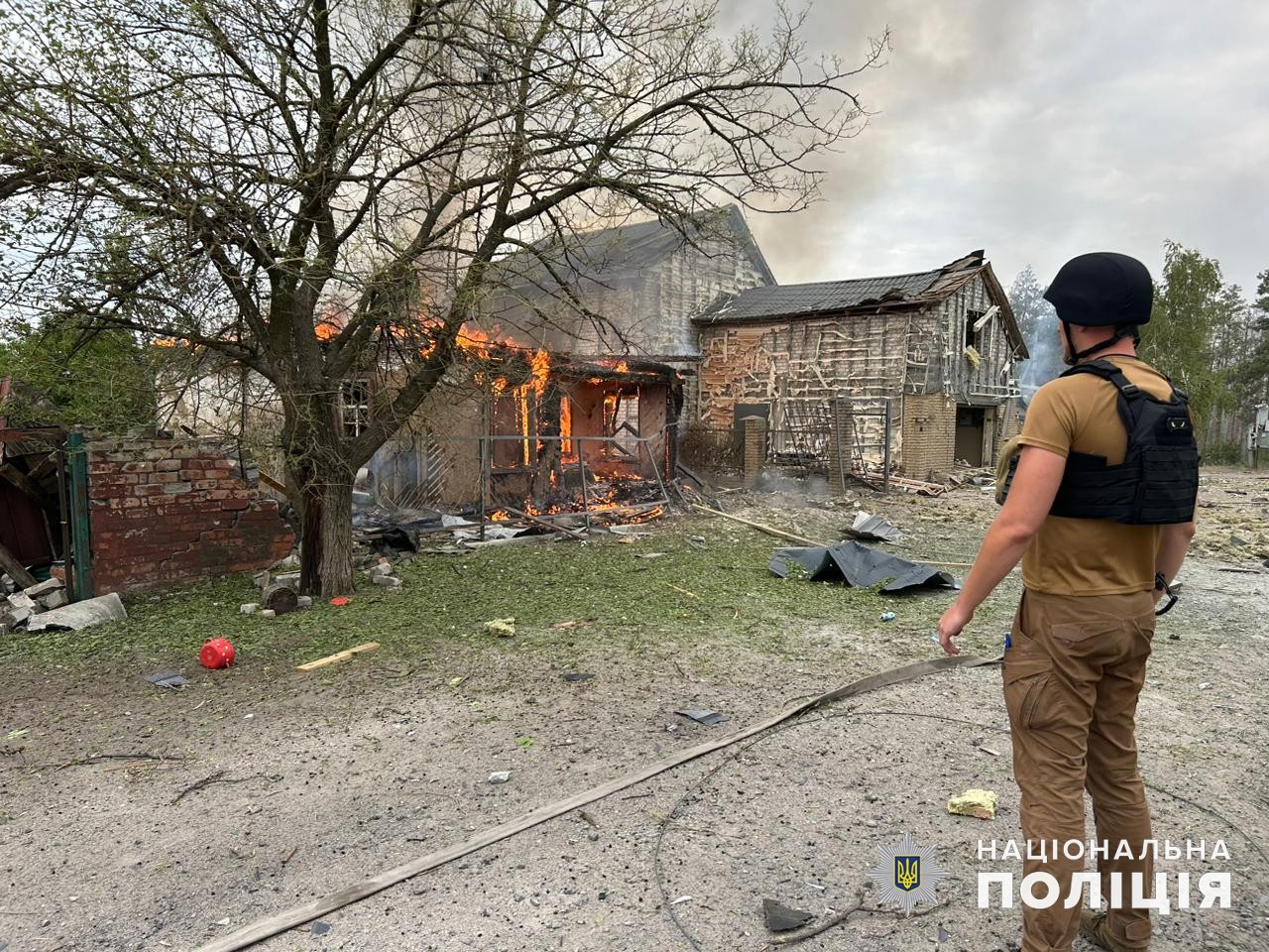 don4 - 29 бомб росіяни скинули на цивільне населення Донеччини за добу - rai.ua