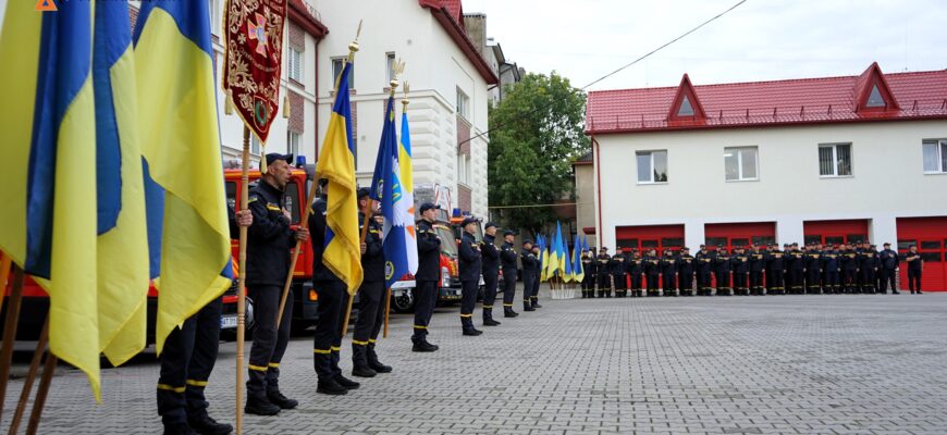 17 вересня рятувальники відзначають своє професійне свято