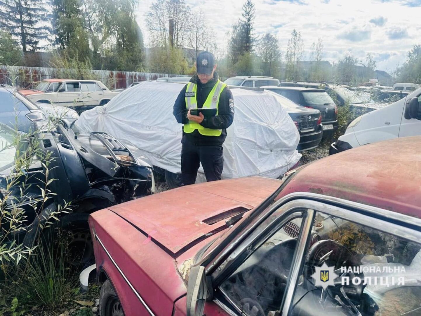 vk - Вкрав автомобіль та їхав напідпитку: поліцейські затримали правопорушника - rai.ua