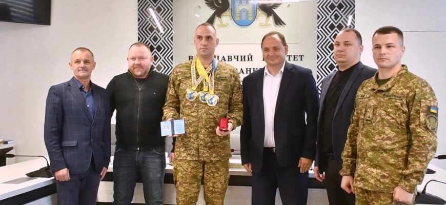 Нацгвардієць з Прикарпаття виборов «золото» на чемпіонаті світу з кікбоксингу. Відео