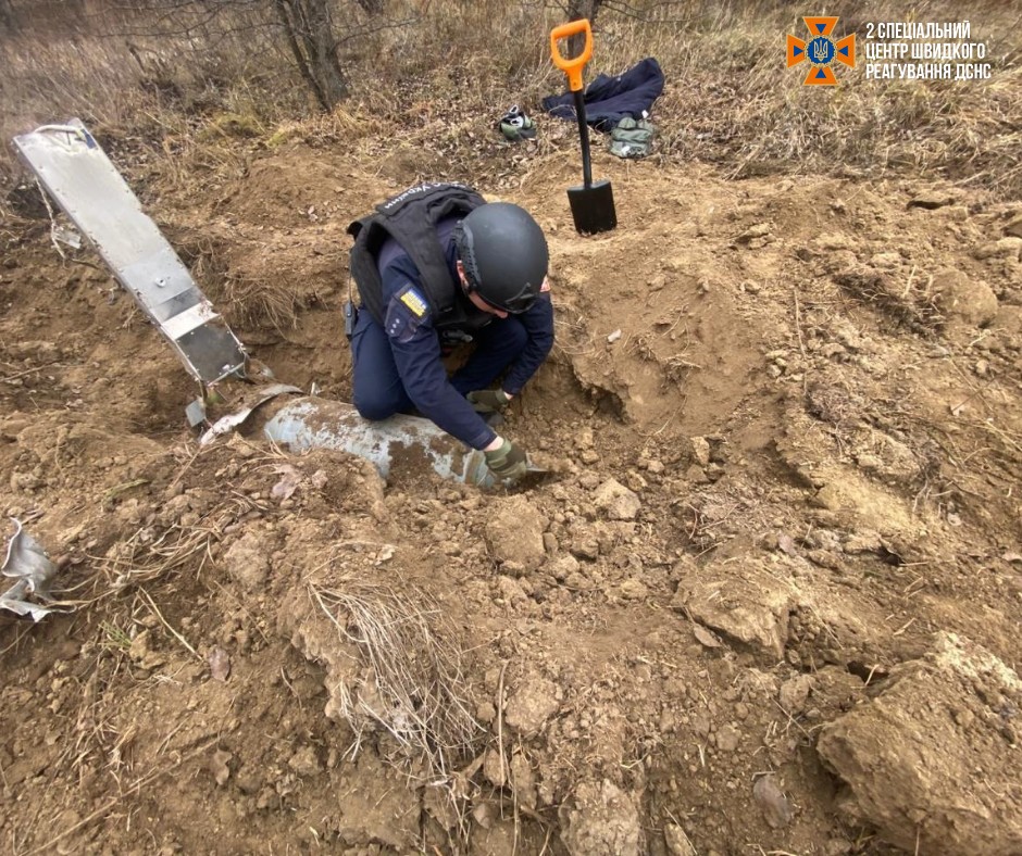 lo3 - Сапери ДСНС знищили авіабомбу ФАБ-250 на Харківщині - rai.ua