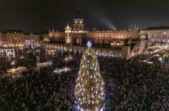 Новорічну ялинку в Кракові визнали найкрасивішою у світі