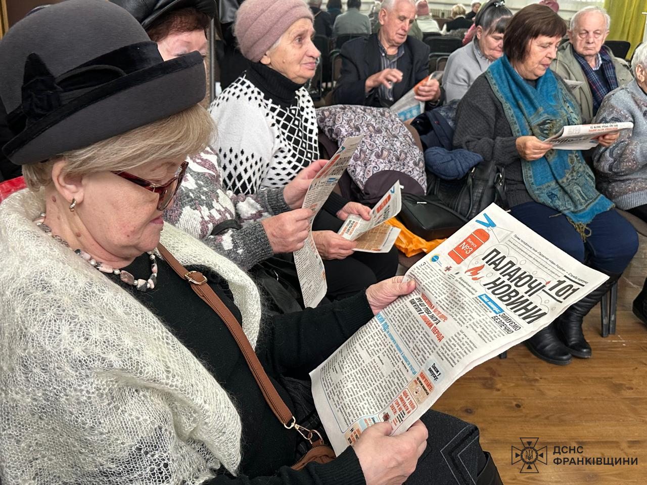 pal3 - Рятувальники провели профілактичний захід з людьми похилого віку - rai.ua
