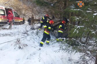 На Прикарпатті трапилась ДТП за участю легкового автомобіля