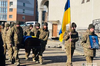 На Прикарпатті попрощались із генералом міліції Анатолієм Французом