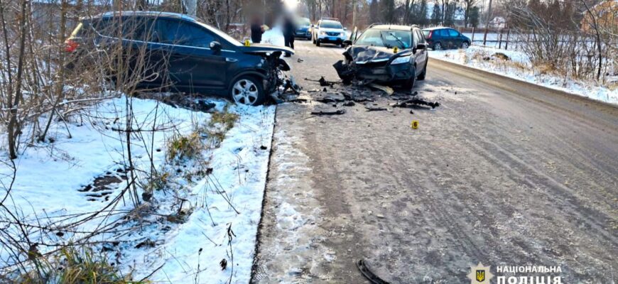 На дорогах Прикарпаття в ДТП травми отримали троє осіб