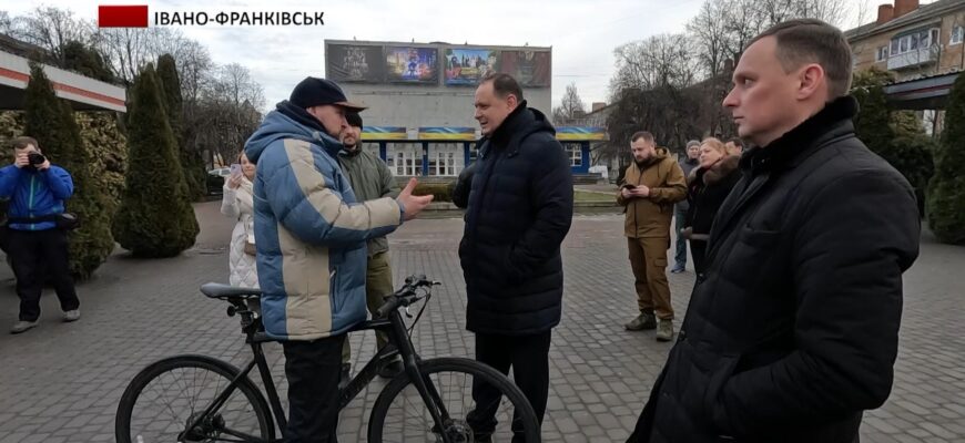 Руслан Марцінків і комунальники провели традиційну інспекцію міста. Відео