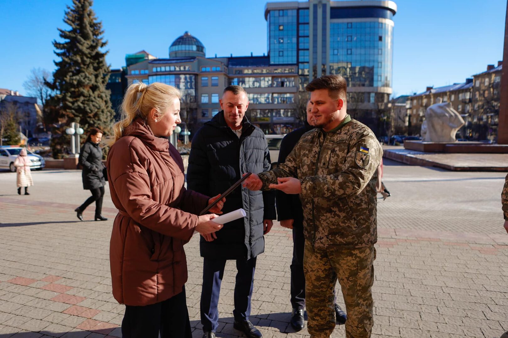 ret3 - З Івано-Франківська передали чергову допомогу для захисників - rai.ua