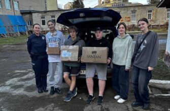 На Прикарпатті офіцери освітньої безпеки та школярі допомагають воїнам