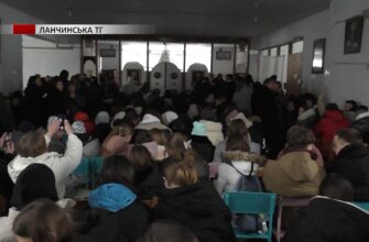 У Ланчині школярі під час тривоги співають пісні. Відео