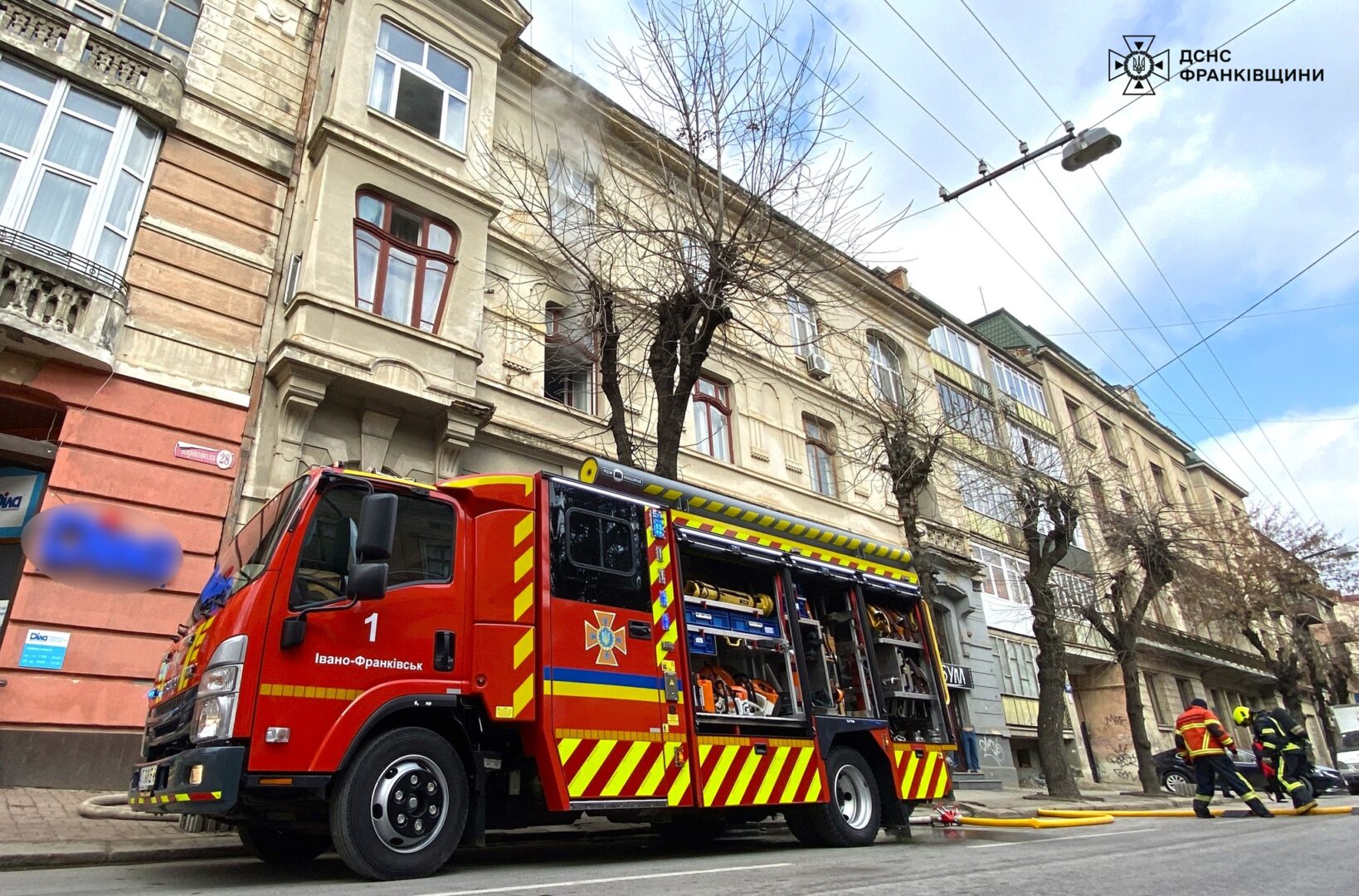 zl - Під час пожежі в Івано-Франківську загинуло двоє людей - rai.ua