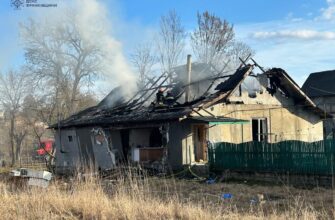 Рятувальники ліквідували пожежу спричинену вибухом газоповітряної суміші