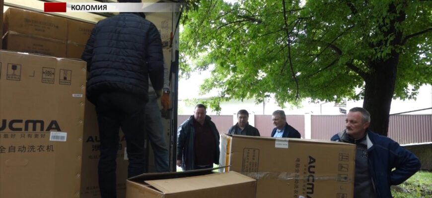 БФ «Чисті серцем» привіз допомогу Коломийській ЦРЛ. Відео