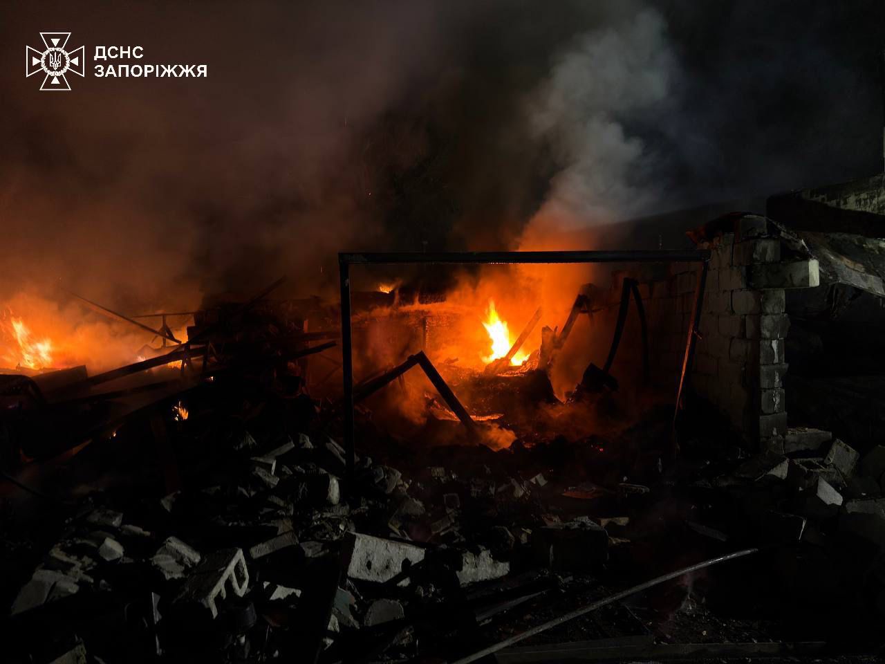 derd7 - Зеленський: за ніч росіяни випустили 4 балістичні ракети та 142 дрони на Україну - rai.ua
