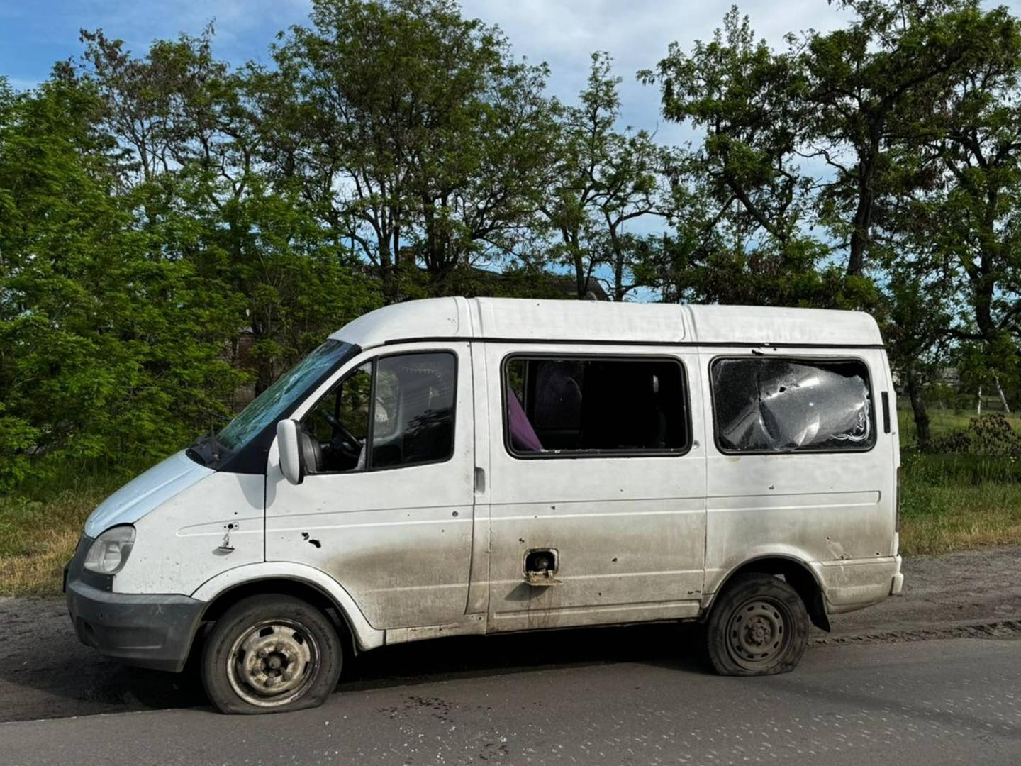 donch2 - Одна загибла та п'ятеро поранених – наслідки ворожих обстрілів півночі Донеччини - rai.ua