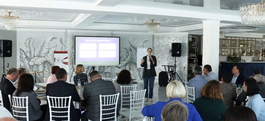 У Долинській громаді стартував проєкт «EdLeaders – 2025». Відео