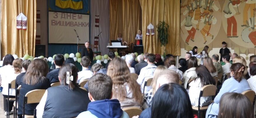 У Бурштинському коледжі провели професійний день
