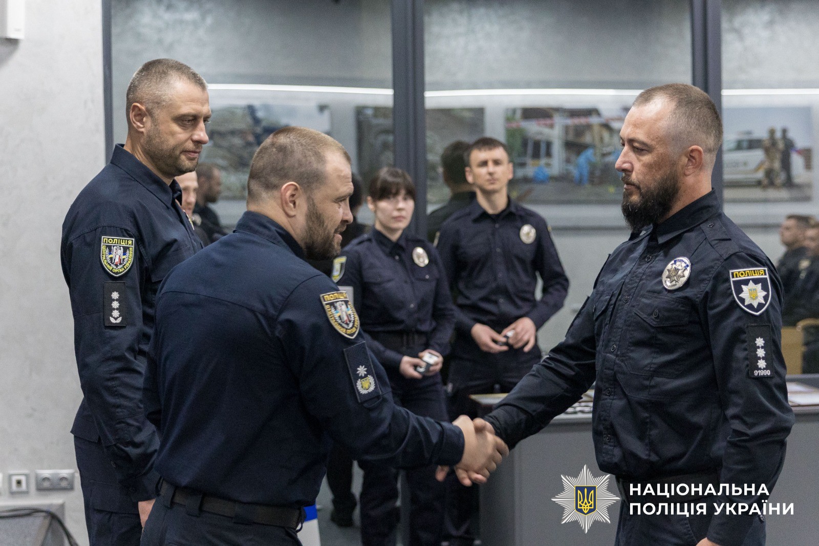 ofig - У Нацполіції відзначили кращих поліцейських офіцерів громад - rai.ua