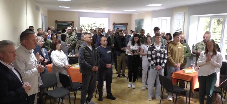 У Надвірнянській лікарні вшанували героїв. Відео