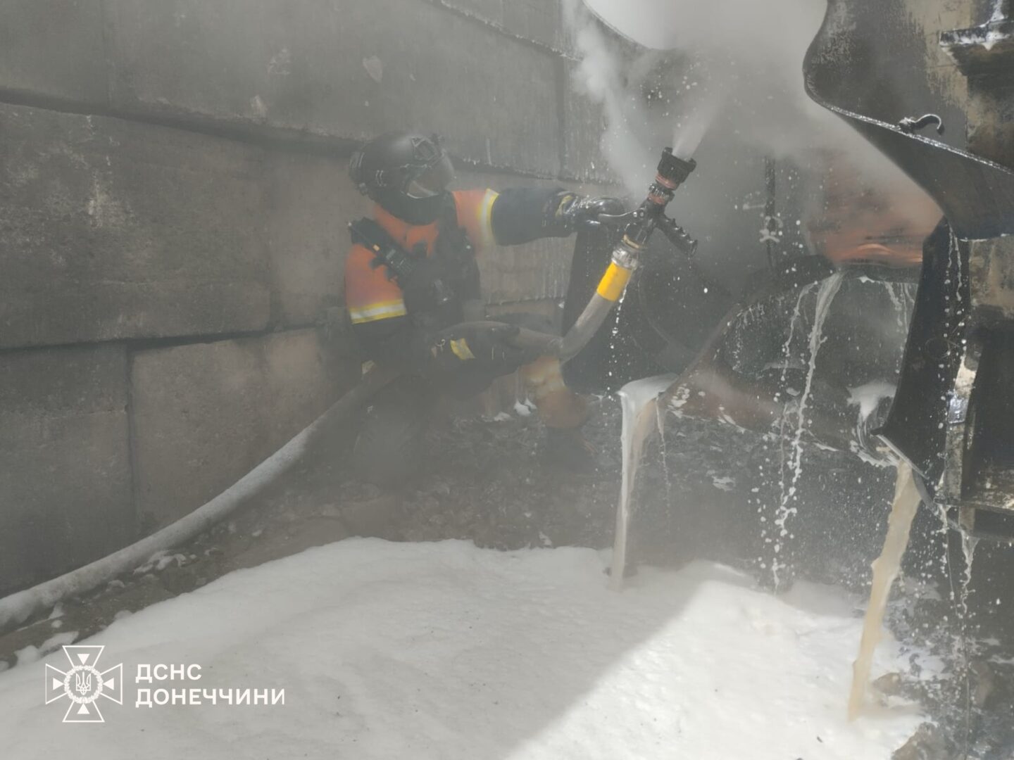 roll3 - За добу російські окупанти здійснили 27 обстрілів міст і сіл Донеччини - rai.ua