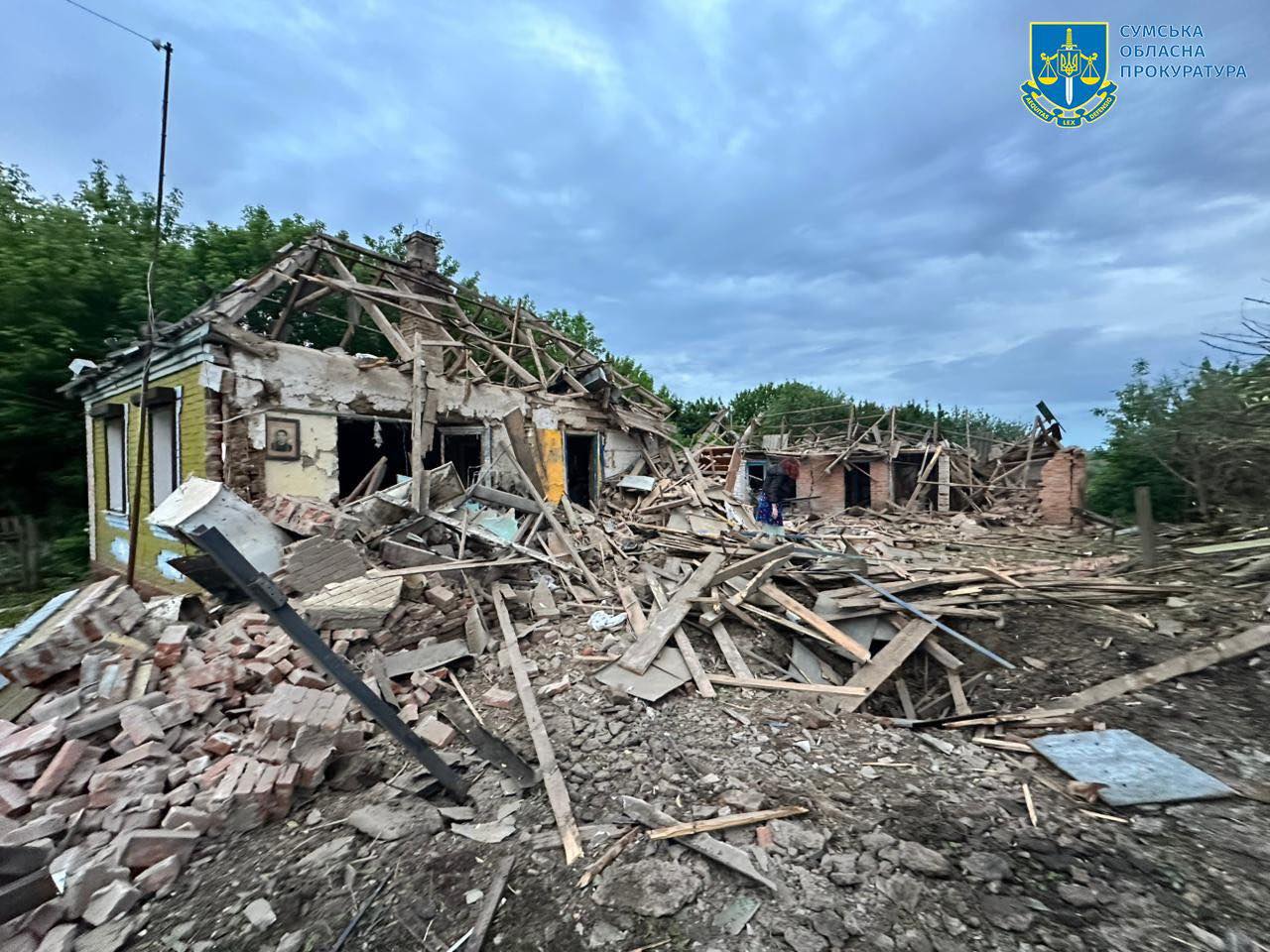 sum - На Сумщині загиблий та поранена унаслідок нічної атаки безпілотників. Фото - rai.ua