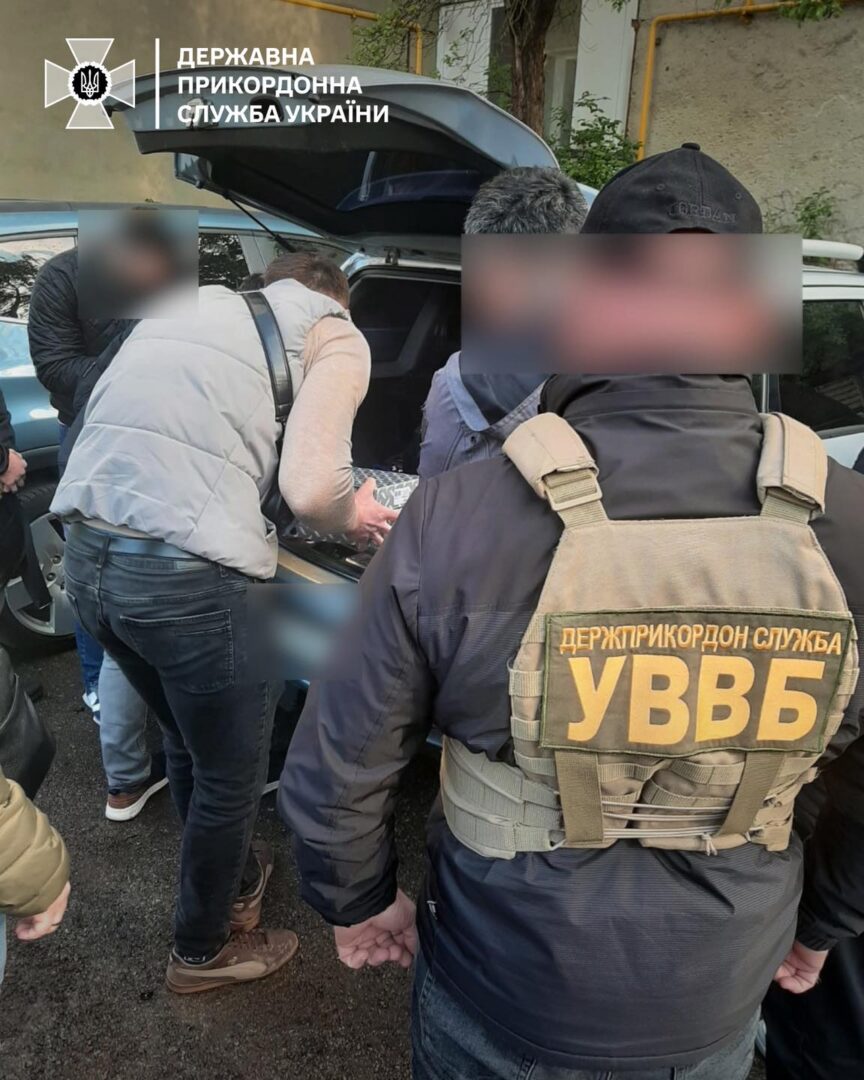 uvvv3 - В області затримали посадовця, який збував інформацію з баз даних ДПСУ - rai.ua
