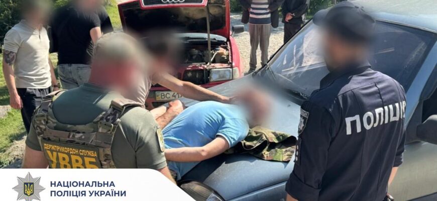 6000 доларів: на Прикарпатті викрито чергову схему переправлення за кордон
