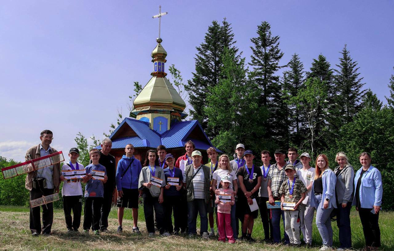 avi5 - 5 команд Прикарпаття змагались за першість з авіамоделізму - rai.ua