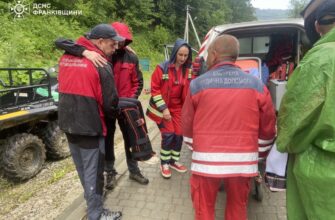 Рятувальники надали допомогу травмованій туристці